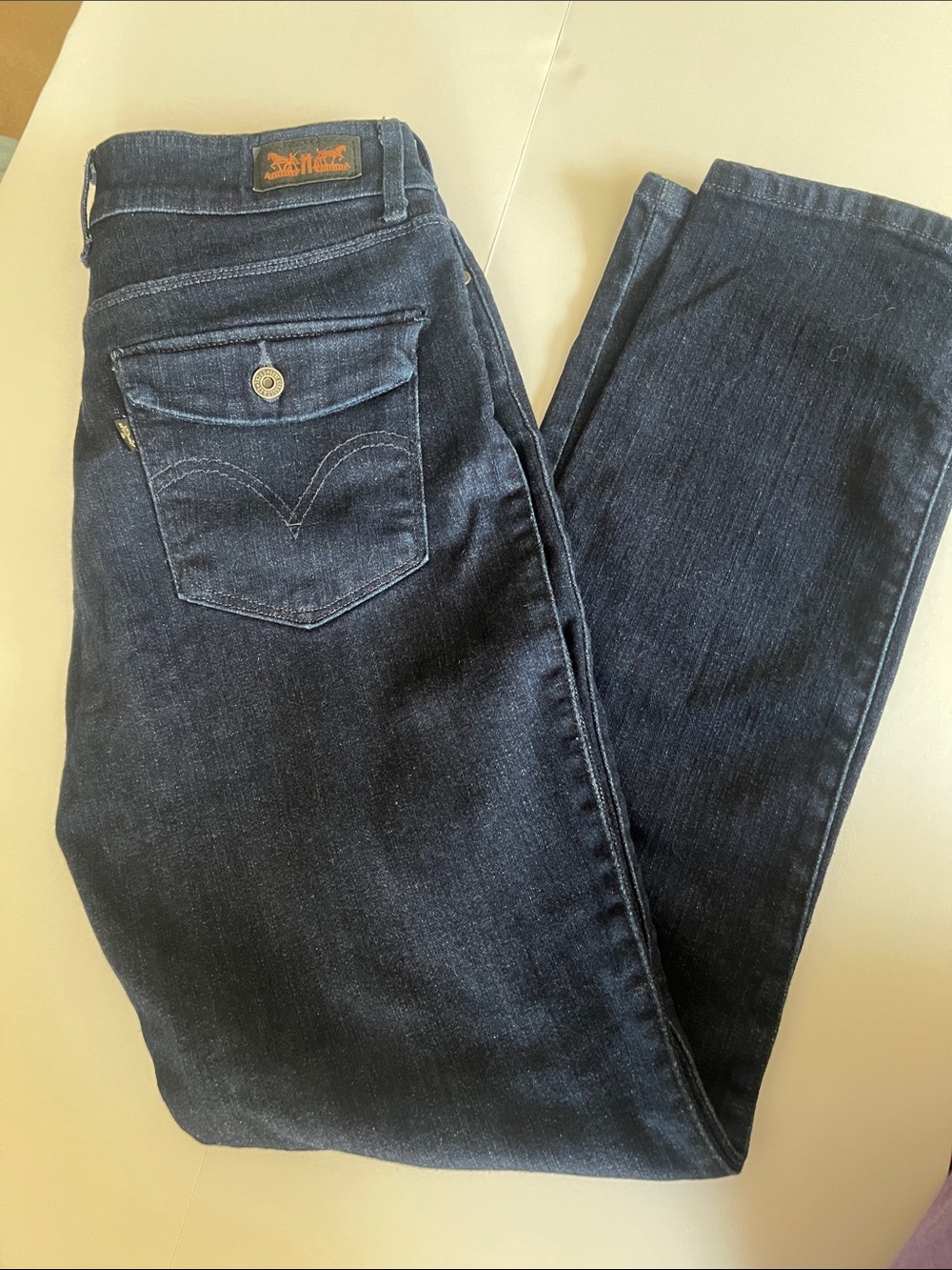 Levi's Women's Straight Leg Jeans in Dark Indigo